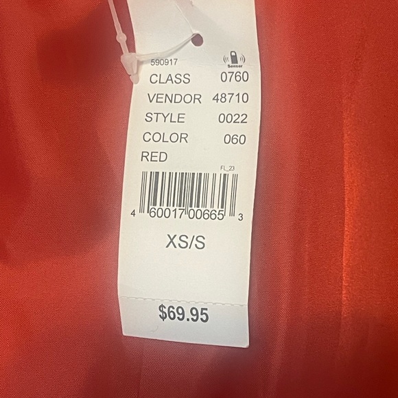 New with Tags-PacSun Red Cropped Puffer Jacket - Picture 7 of 8